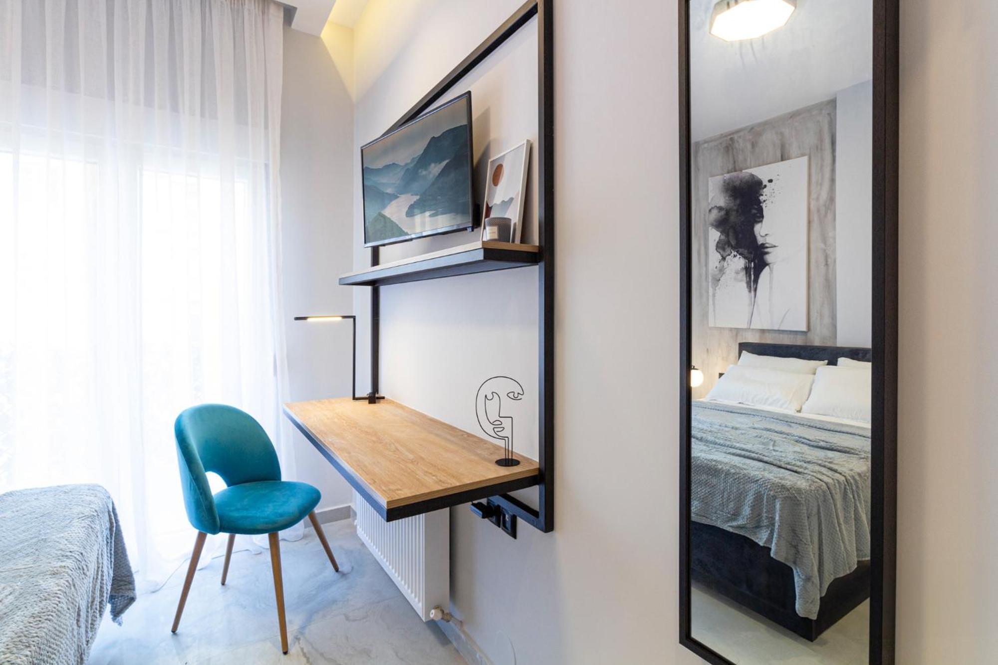 P Deluxe Suite2 Апартаменты *