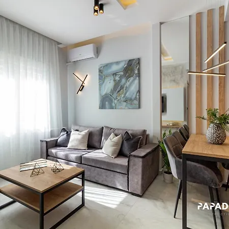 P Deluxe Suite2 Thessaloniki Exterior photo