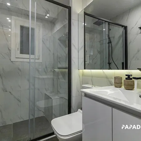 P Deluxe Suite2 Thessaloniki Exterior photo